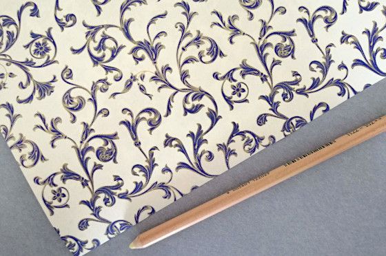 A4 Papier florentin - Feuilles et fleurs bleues grimpantes