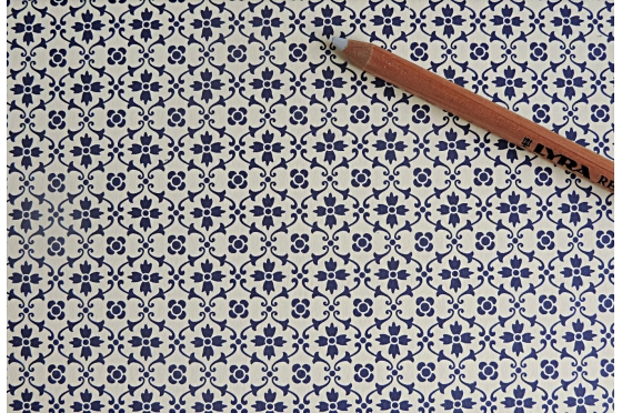 Papier florentin - motif fleur bleue tapisserie 