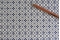 Papier florentin - motif fleur bleue tapisserie 