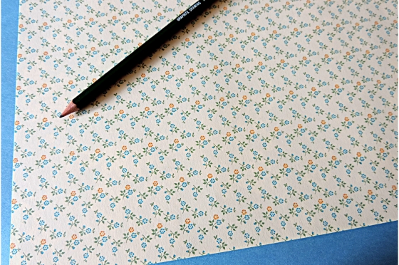 Papier florentin - Petites fleurs jaune bleu