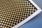 CHIYOGAMI 70g/m2 Damier noir et or